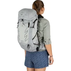Tempest 30L Backpack - Women's