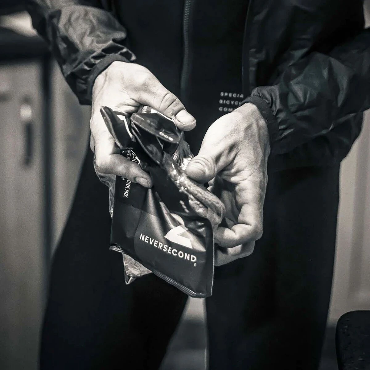 C30 Fuel Bar - 12-Pack C30 Fuel Bar - 12-Pack -Outdoor Sports Equip Store BER D1 2