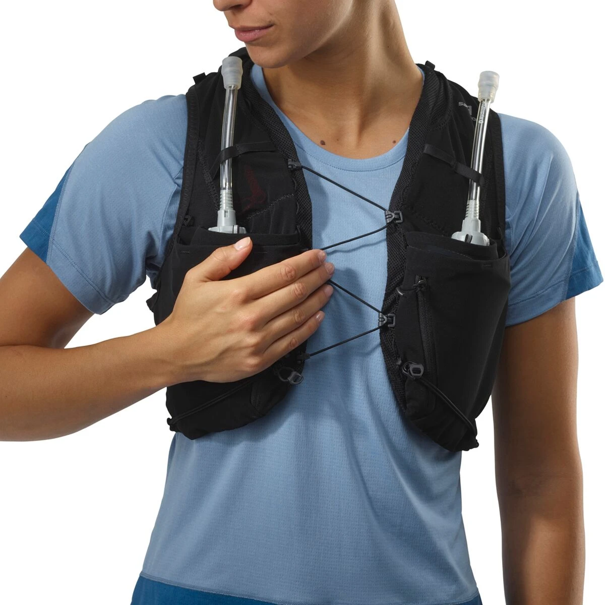 ADV Skin 12L Set Hydration Vest - Women's Salomon ADV Skin 12L Set Hydration Vest - Women's -Outdoor Sports Equip Store BLAEBO D12