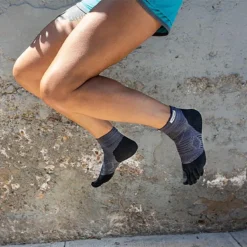 Injinji Run Lightweight Mini-Crew Sock -Outdoor Sports Equip Store BLA D2 192