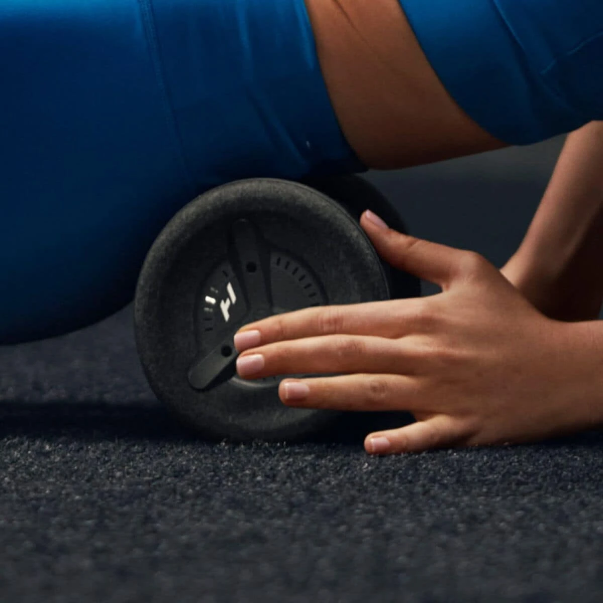 Vyper 3.0 Vibrating Fitness Roller Hyperice Vyper 3.0 Vibrating Fitness Roller -Outdoor Sports Equip Store BLA D3 5