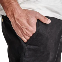 Porter Midweight Chino Short - Men's -Outdoor Sports Equip Store BLA D4 37