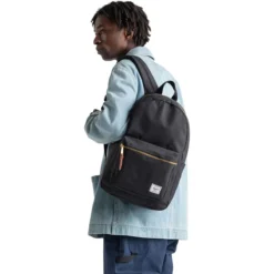 Settlement 23L Backpack -Outdoor Sports Equip Store BLA D5 83