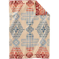 Pendleton Knit Baby Blanket + Beanie - Infants' -Outdoor Sports Equip Store CAN D1 2