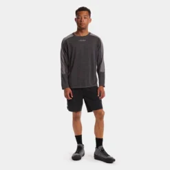 Performance Long-Sleeve T-Shirt - Men's 6 Performance Long-Sleeve T-Shirt - Men's -Outdoor Sports Equip Store CAV D7