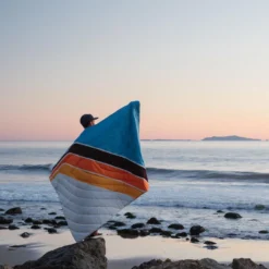 Rumpl Printed Retro Puffy 1-Person Blanket -Outdoor Sports Equip Store EASRID D10