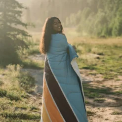 Rumpl Printed Retro Puffy 1-Person Blanket -Outdoor Sports Equip Store EASRID D5