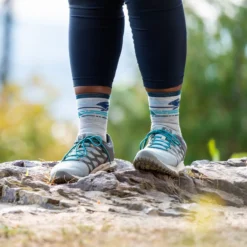 Darn Tough Pacer Micro Crew Ultra-Lightweight Cushion Sock - Women's -Outdoor Sports Equip Store GRA D12 1