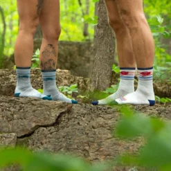 Darn Tough Pacer Micro Crew Ultra-Lightweight Cushion Sock - Women's -Outdoor Sports Equip Store GRA D13 1