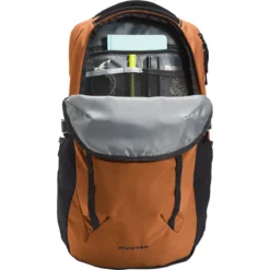 The North Face Pivoter 27L Backpack