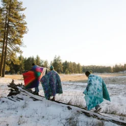 Rumpl Original Puffy 1-Person Blanket - Geo Blue -Outdoor Sports Equip Store ONECOL D11 11