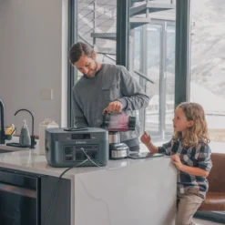 Biolite 1500 BaseCharge Power Station -Outdoor Sports Equip Store ONECOL D19 1