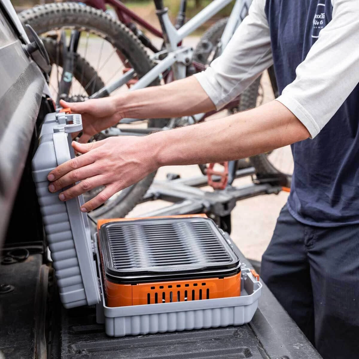 SPRK Camp Grill Eureka SPRK Camp Grill -Outdoor Sports Equip Store ONECOL D4 53