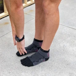 Injinji Run Technical Mini-Crew Sock -Outdoor Sports Equip Store ONY D8