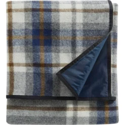 Pendleton Roll-Up Blanket