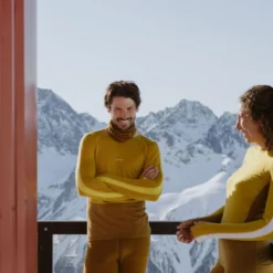 Icebreaker 200 ZoneKnit Long-Sleeve Crew Top - Men's