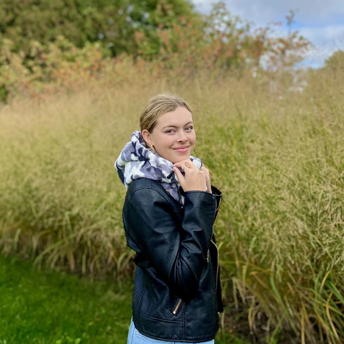 Mountain HoodE Mountain HoodE -Outdoor Sports Equip Store SNOCAM D5